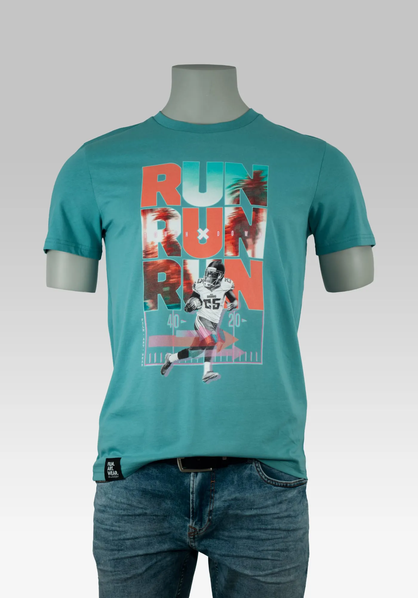 American Football T-Shirt mit Spieler und Run Run Run Schriftzug